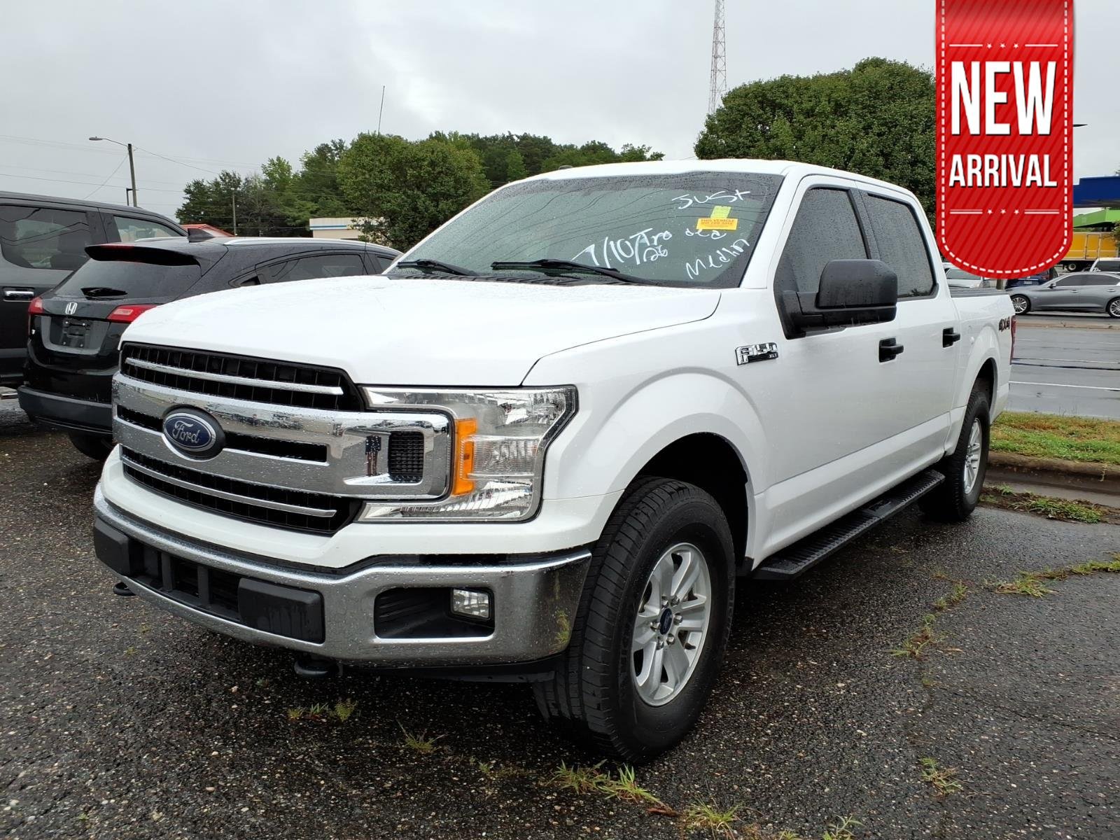Used 2018 Oxford White Ford XLT image 1