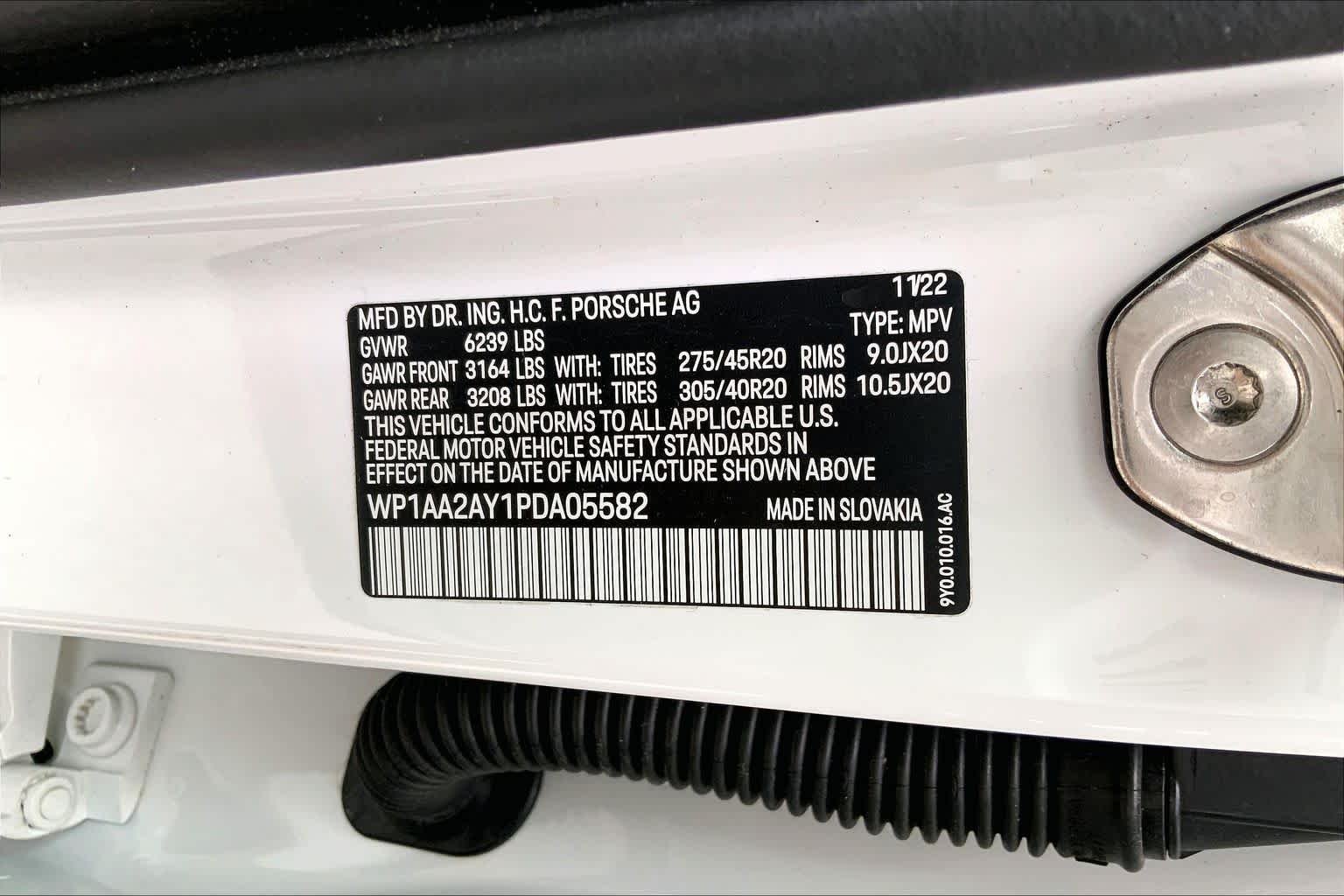 Used 2023  Porsche  image 37