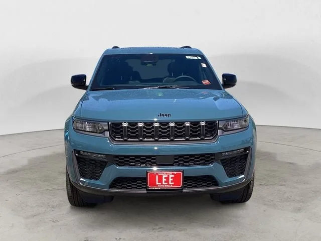 New 2026 Steel Blue Jeep LIMITED 4X4 image 9