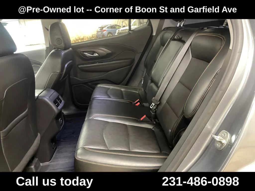 Used 2020 Gray GMC SLT image 27