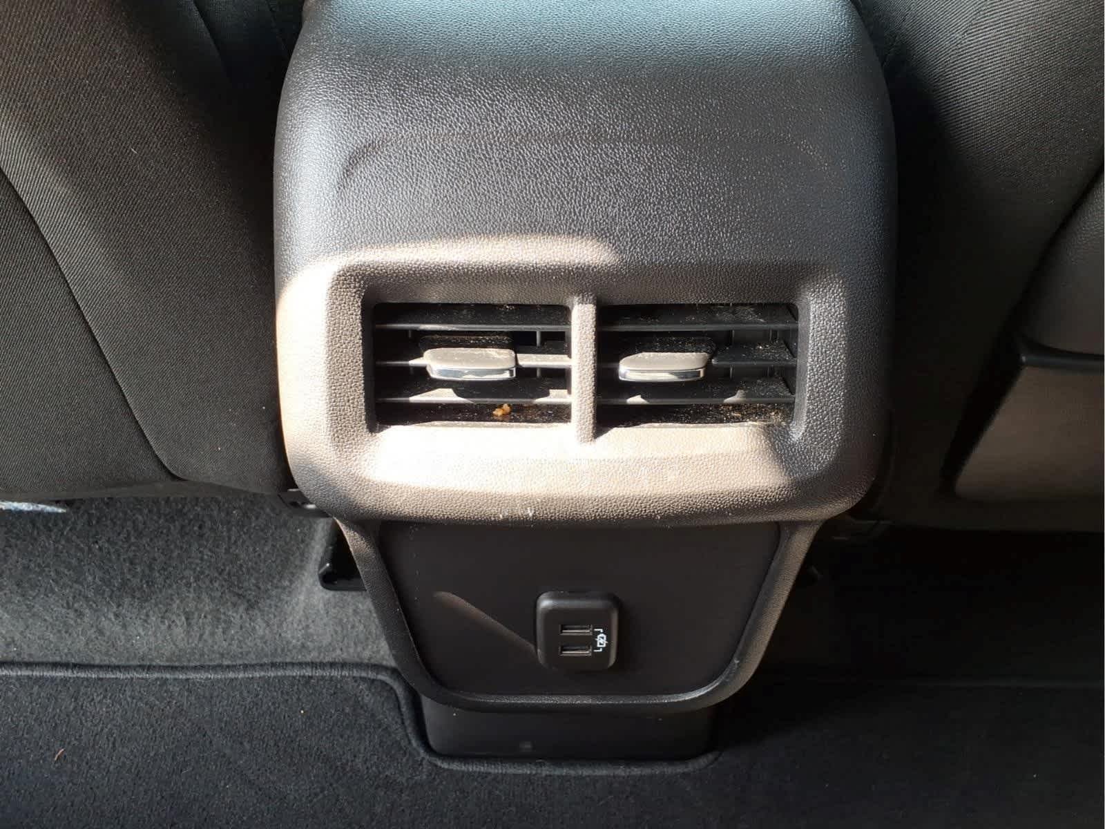 Used 2024 Sterling Metallic GMC SLE image 30