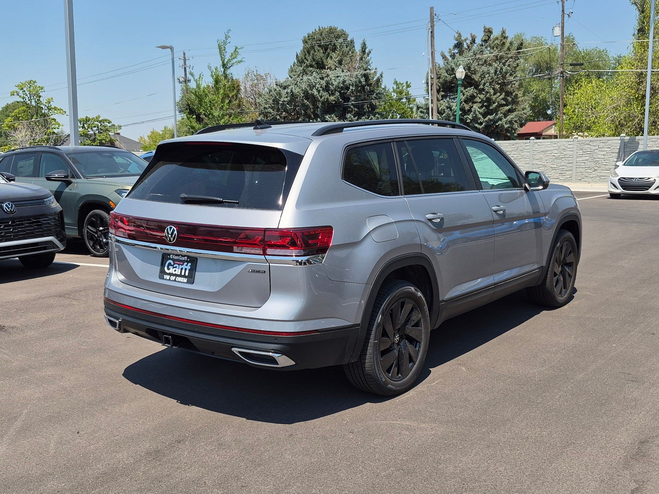 New 2026 Silver Mist Metallic Volkswagen 2.0T SE w/Technology image 3
