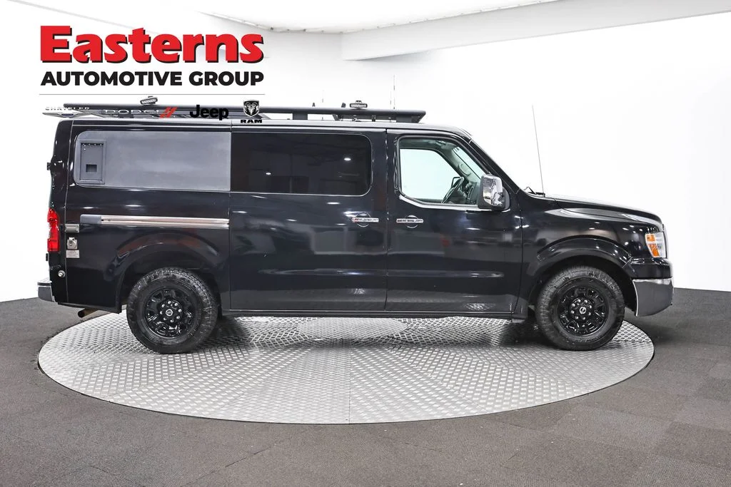 Used 2020 Black Nissan SL image 3
