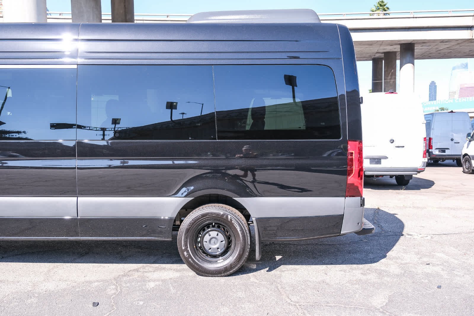 New 2026 Obsidian Black Metallic Mercedes-Benz Passenger 170 WB High Roof RWD 2.0L 4-Cylinder image 8
