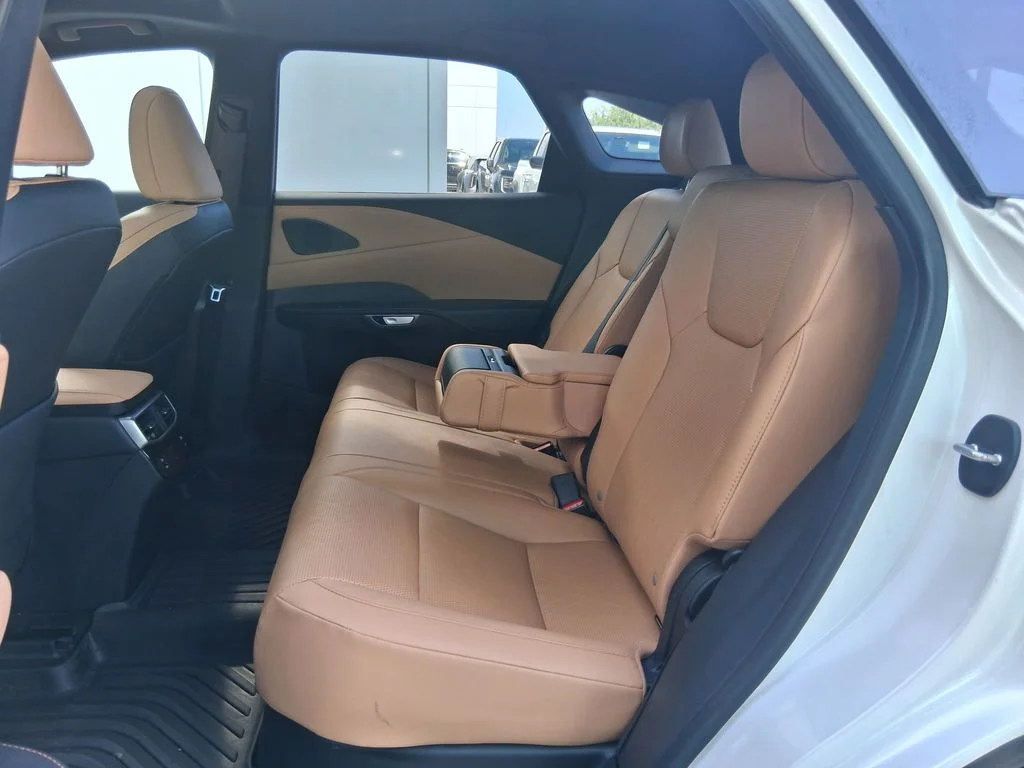 Certified Used 2024 White Lexus 350 Premium Plus image 23