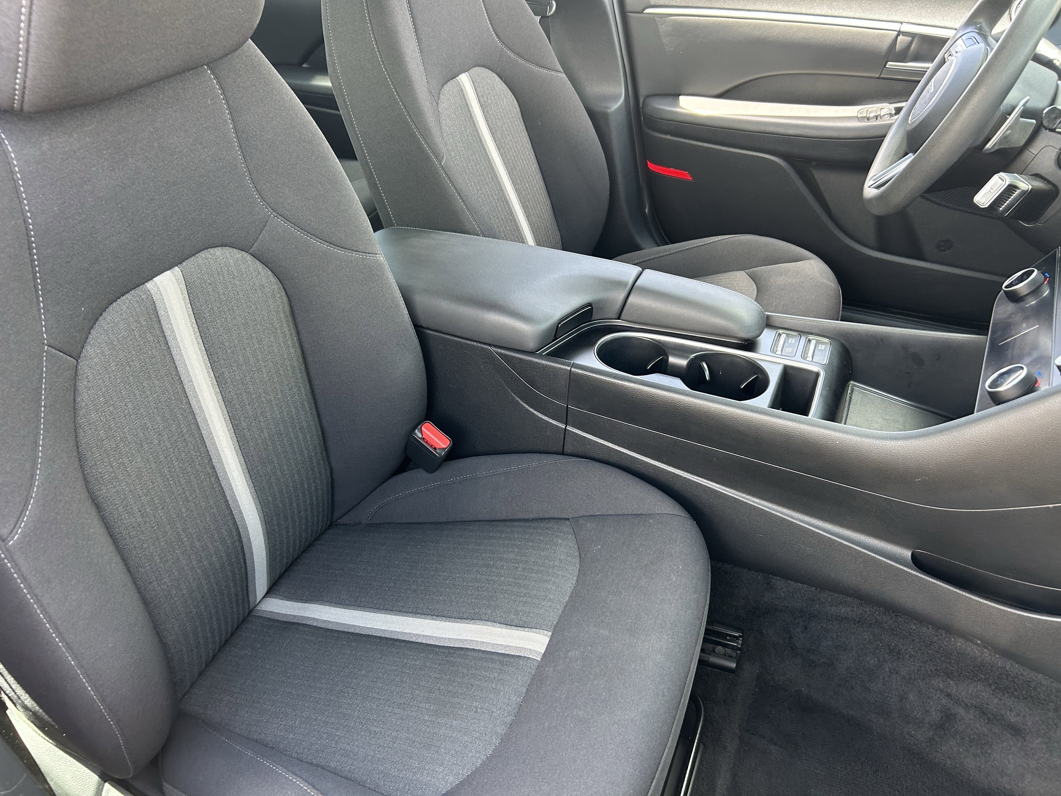 Certified Used 2024 Onyx Black Hyundai SEL image 10