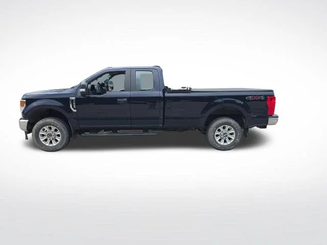 Used 2022 Blue Metallic Ford  image 8
