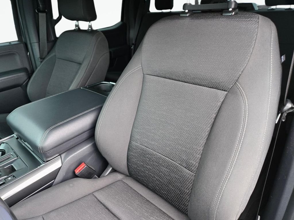 2023 Ford F-150 XLT - Photo 17