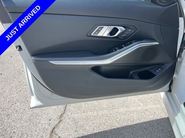 Used 2019 White BMW 330i xDrive image 23