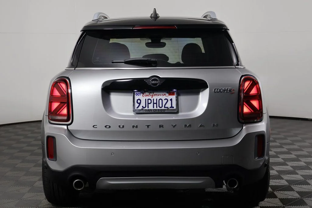 Certified Used 2024 Silver MINI Signature image 5