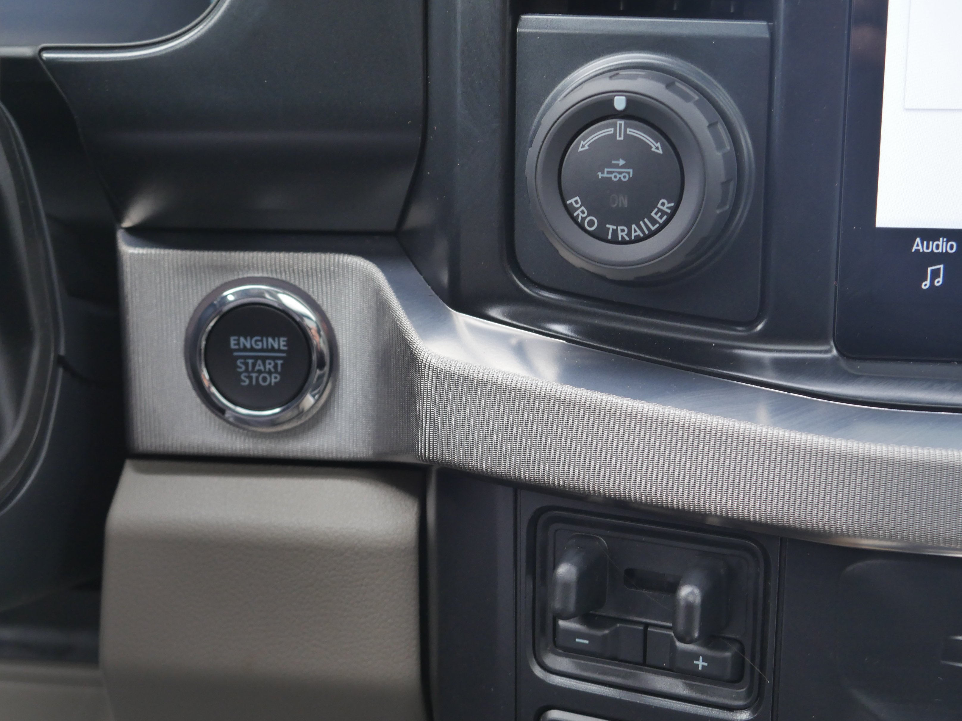 New 2026 Agate Black Metallic Ford F-350® Platinum® image 10