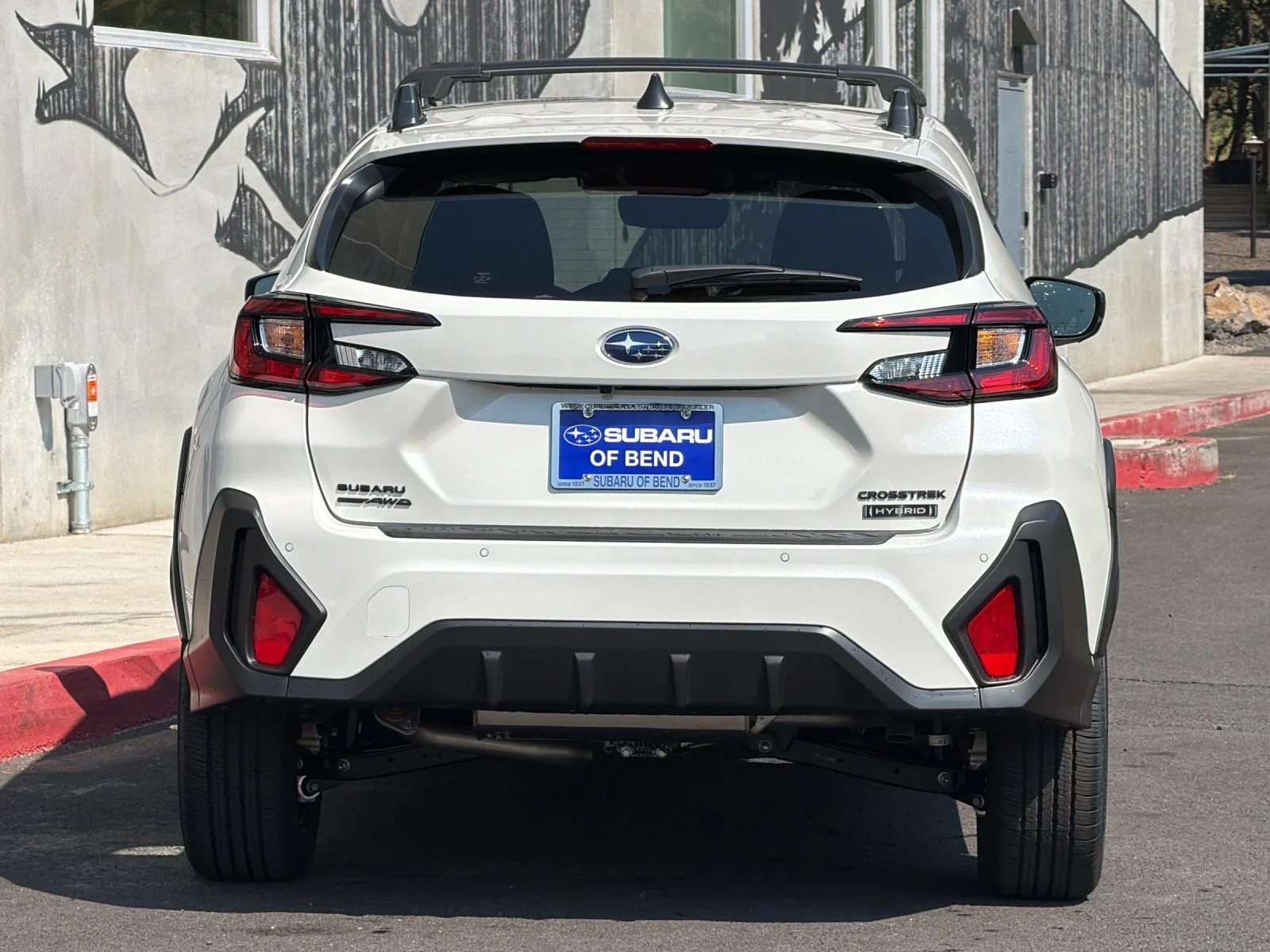 New 2026 CRYSTAL WHITE PEARL Subaru Limited Hybrid image 5