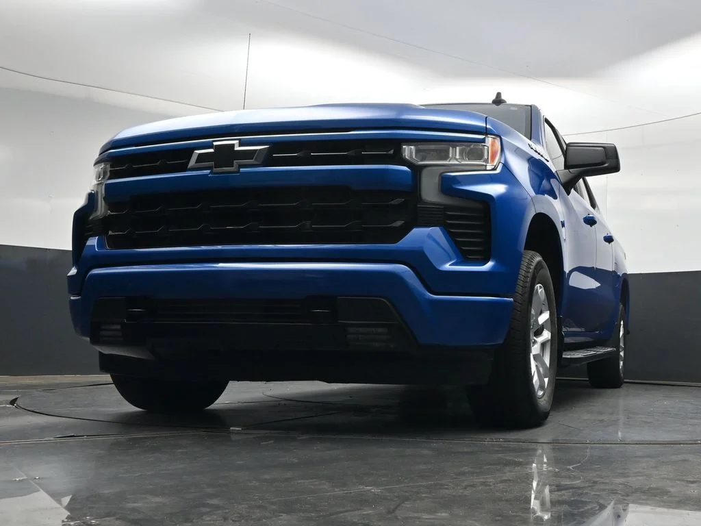Used 2022 Blue Chevrolet RST image 41