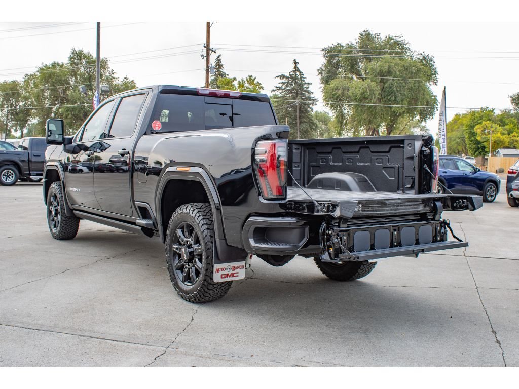 2026 GMC Sierra 2500HD AT4 - Photo 11