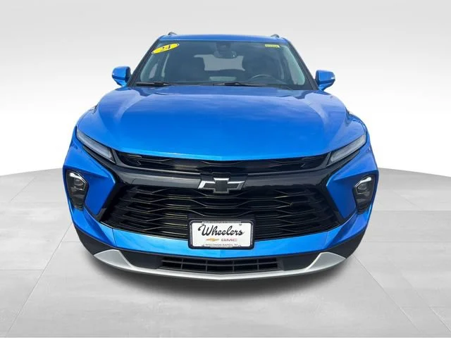 Used 2024 Riptide Blue Metallic Chevrolet 3LT image 9