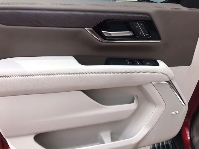 Used 2025 Red GMC Denali image 13