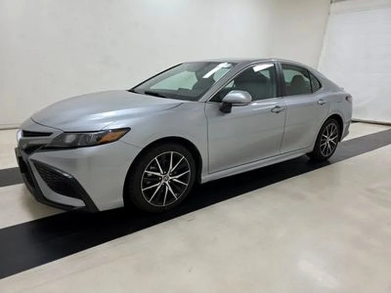 Used 2023 Silver Toyota SE image 1