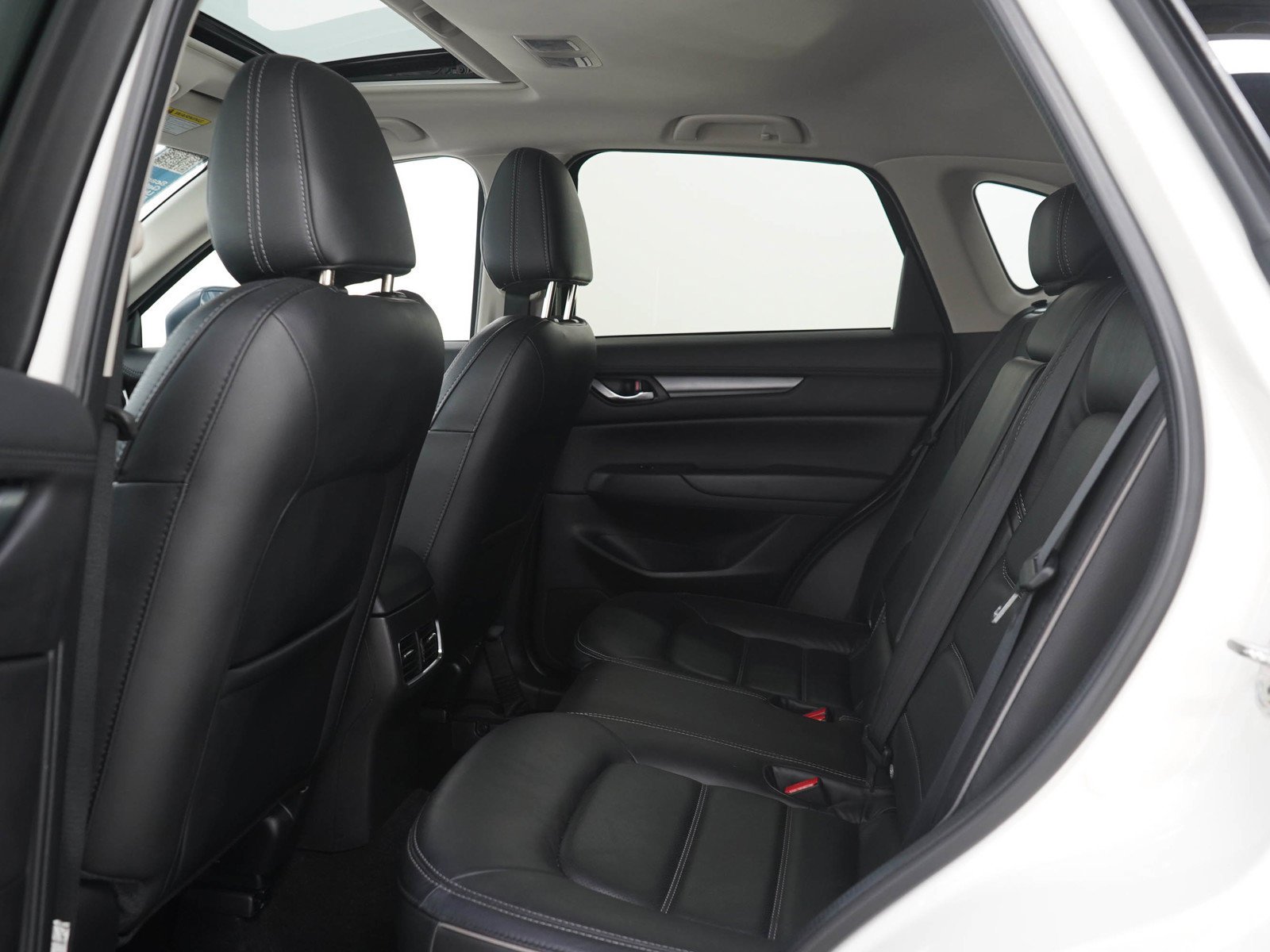 Used 2025 Rhodium White Metallic Mazda 2.5 S Preferred Package image 15