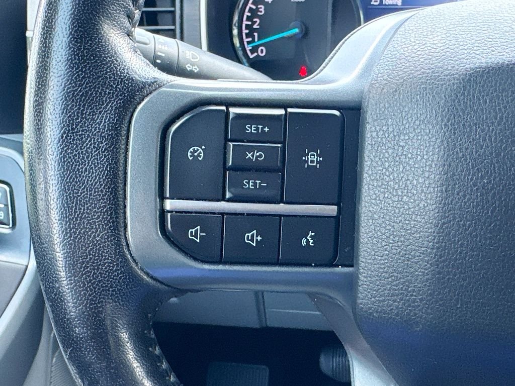 Used 2022 Blue Ford XLT image 21