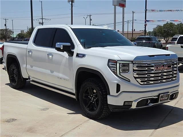 Used 2024 White. GMC Denali 4x4 Crew Cab 5.75 ft. box 147.4 in. WB image 5
