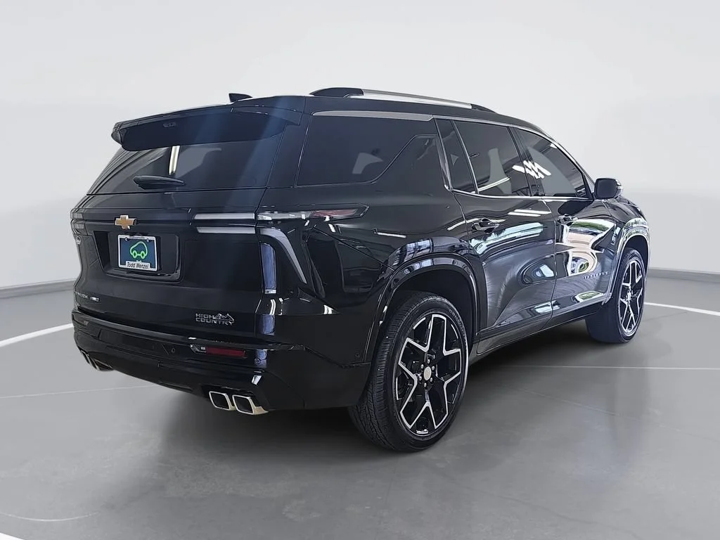 Used 2025 Mosaic Black Metallic Chevrolet High Country image 3