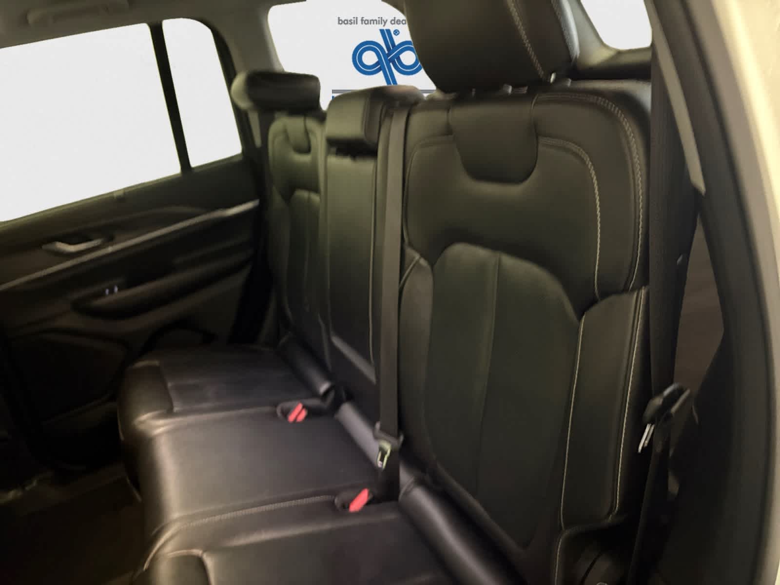 Used 2023 Bright White Jeep Limited image 13