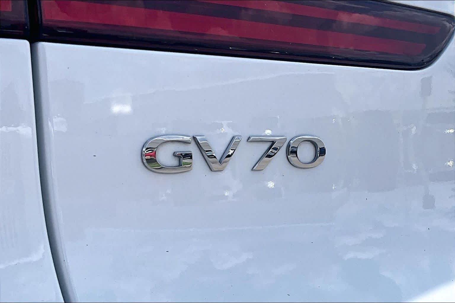 Used 2022 Uyuni White Genesis 2.5T image 31