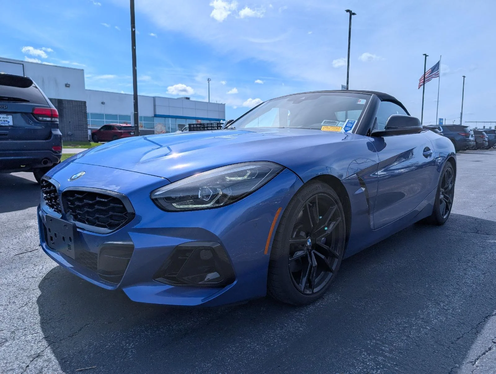 Used 2025 Portimao Blue Metallic BMW M40i image 5