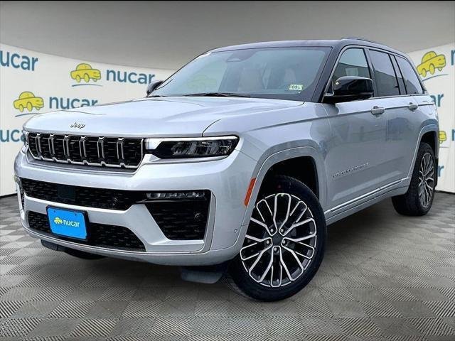 New 2026 Silver Zynith Exterior Paint Jeep Summit image 4