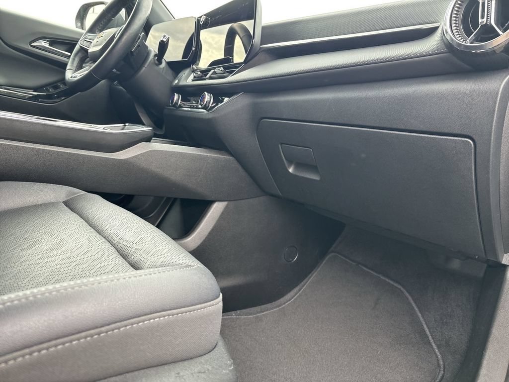 2025 Chevrolet Equinox LT - Photo 33