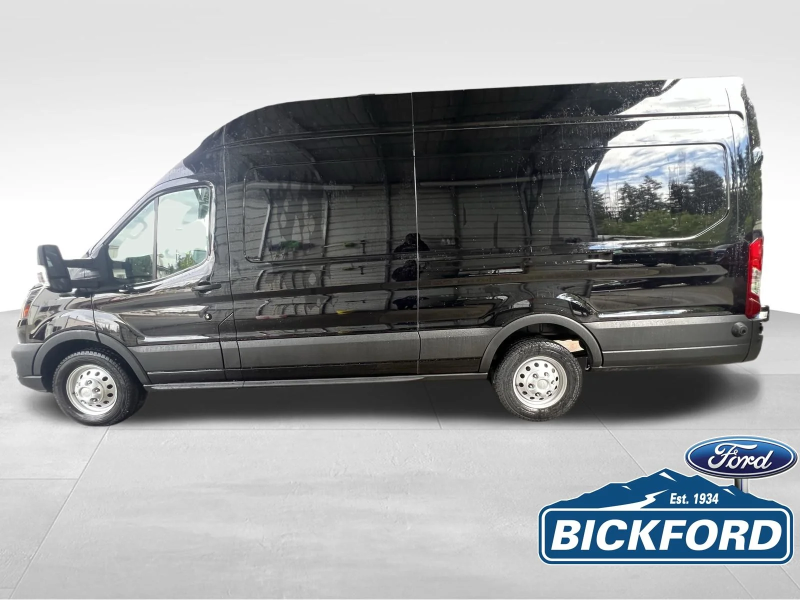 New 2026 Black Ford Base image 13