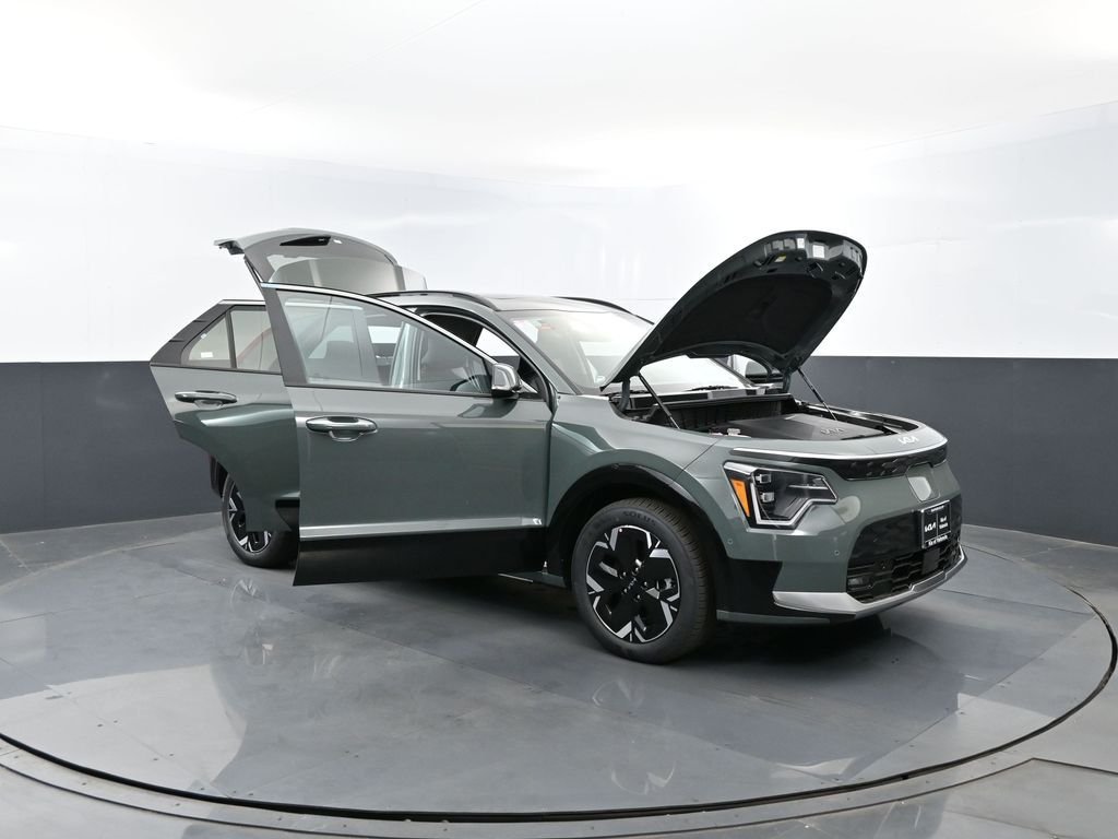 New 2026 Cityscape Green Kia WAVE image 33