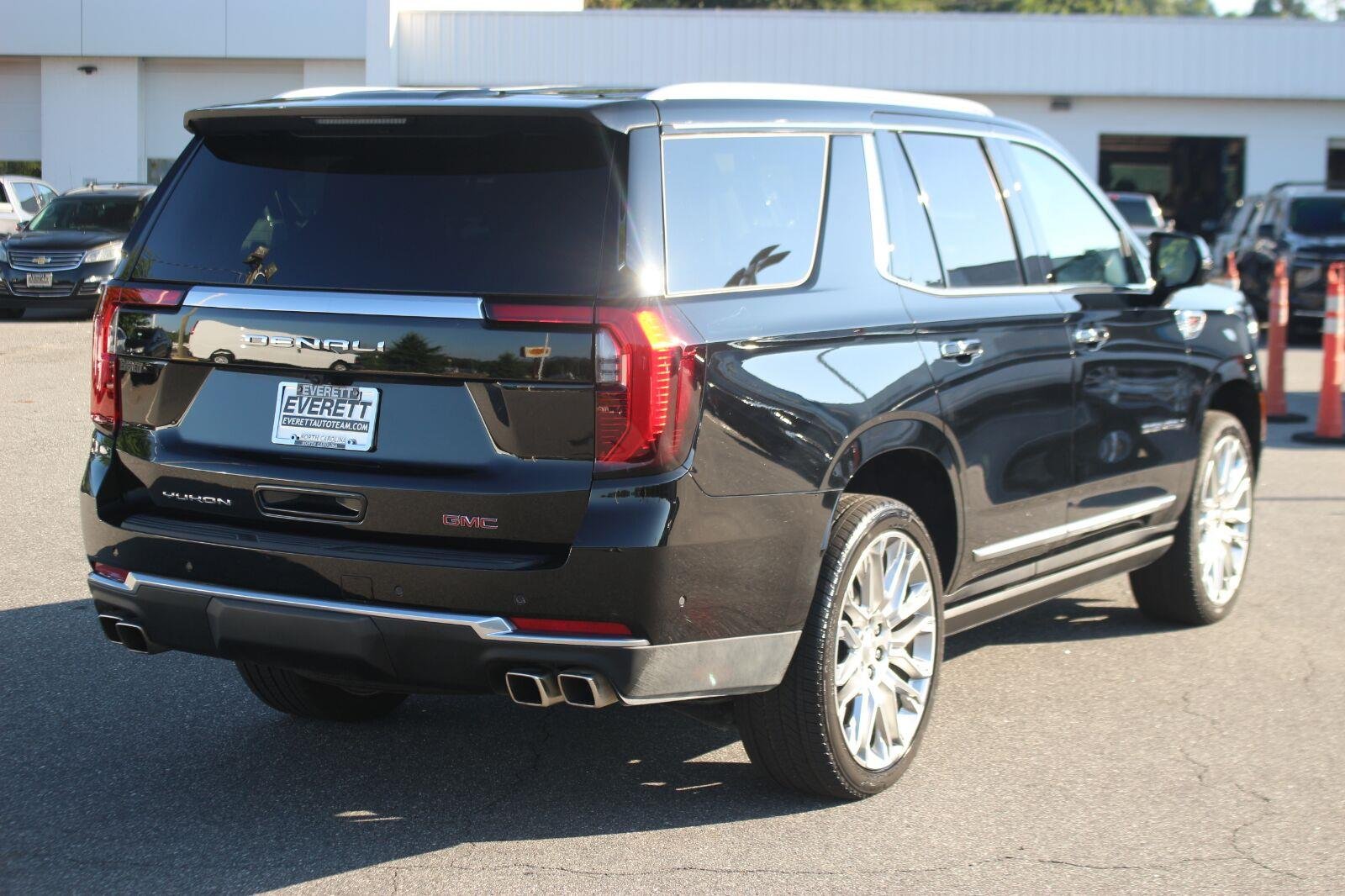 Used 2026 Onyx Black GMC Denali image 7