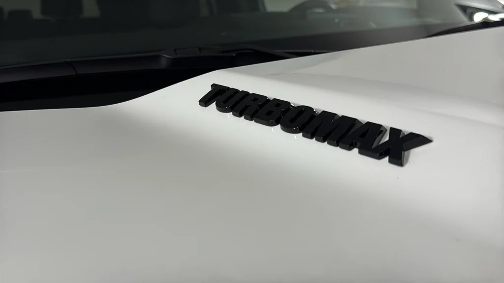 Used 2026 White Chevrolet Custom image 37
