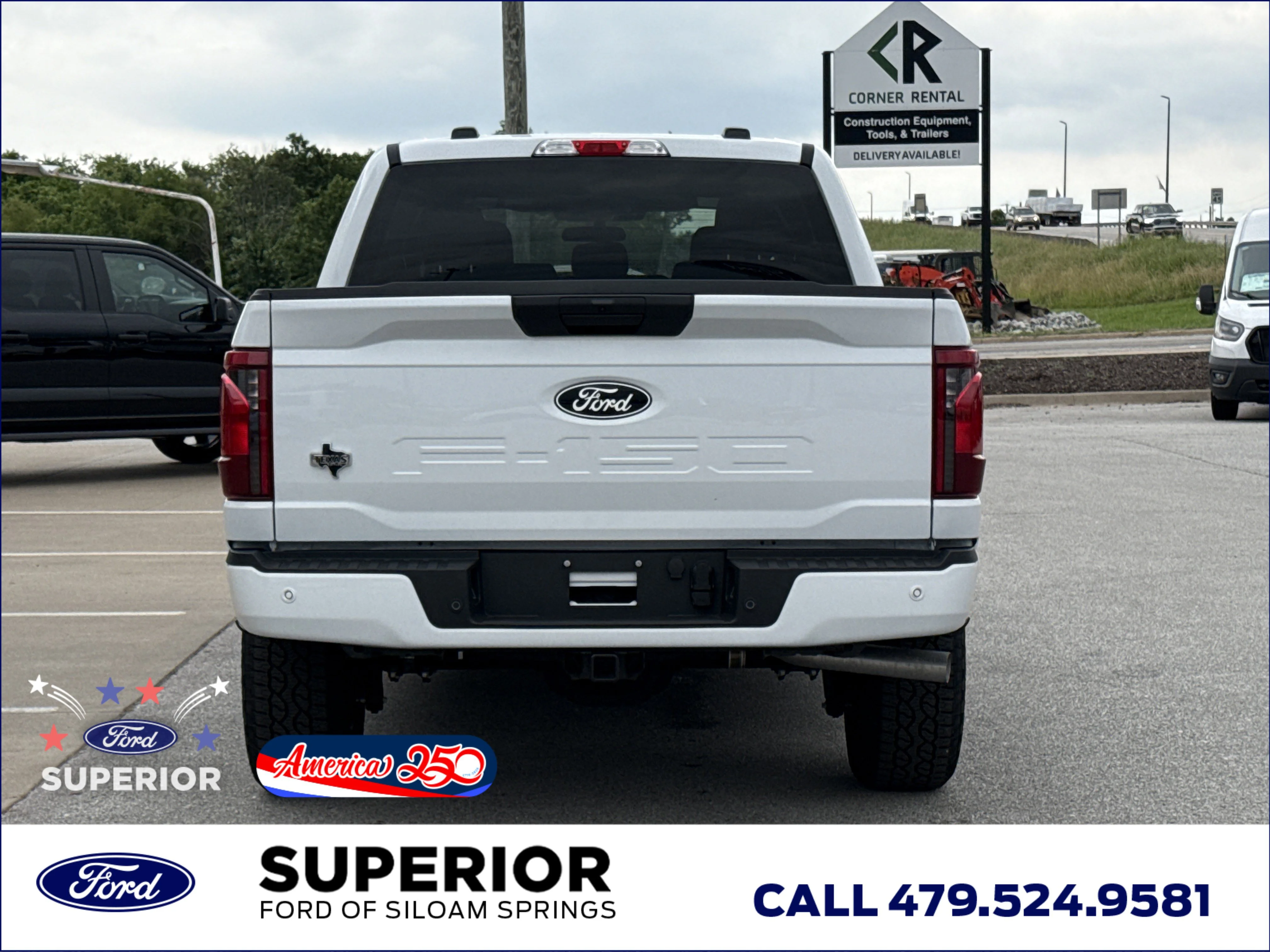 New 2026 Oxford White Ford XLT 4WD image 5
