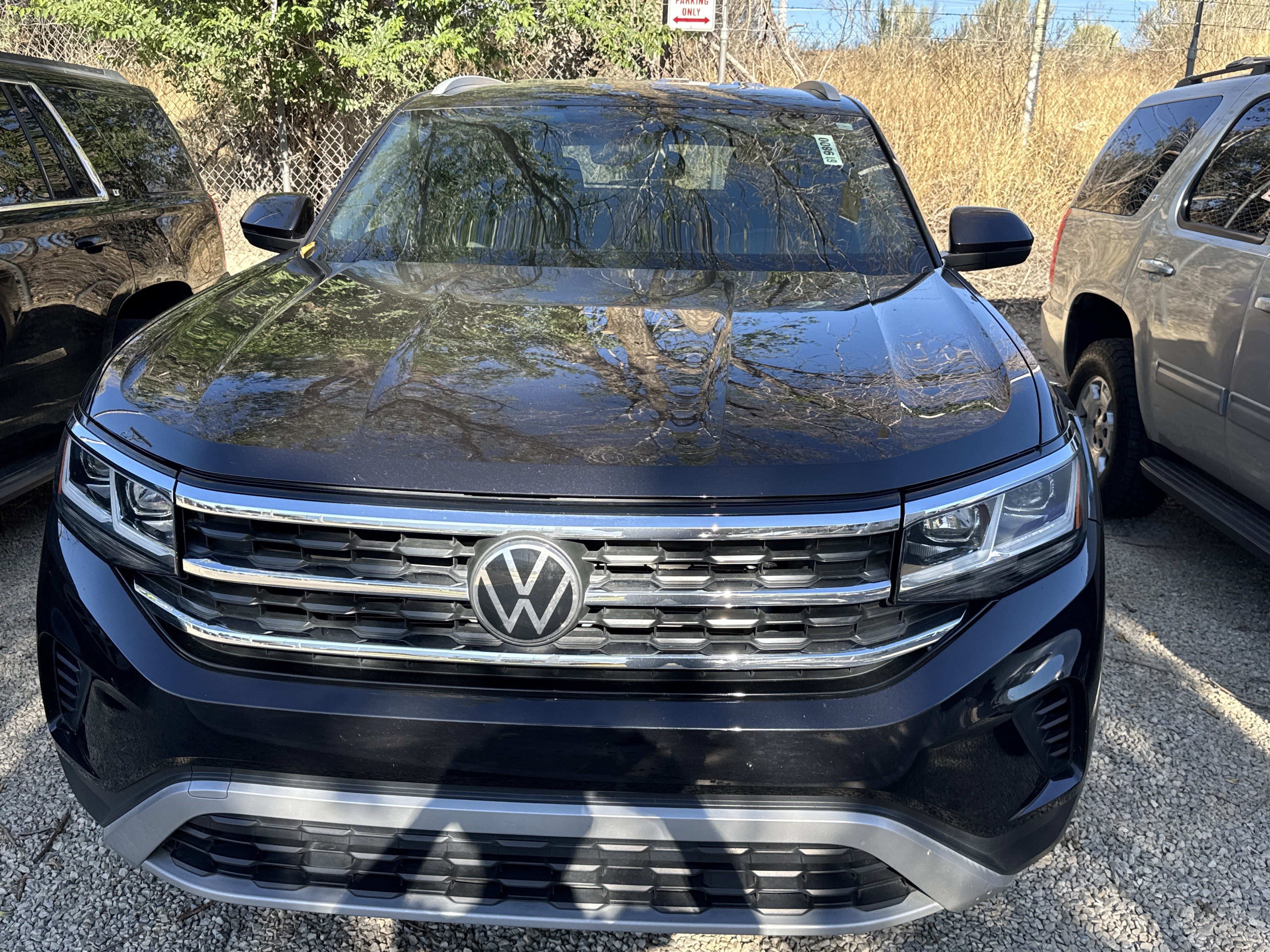 Used 2020 Black Volkswagen 2.0T S image 4