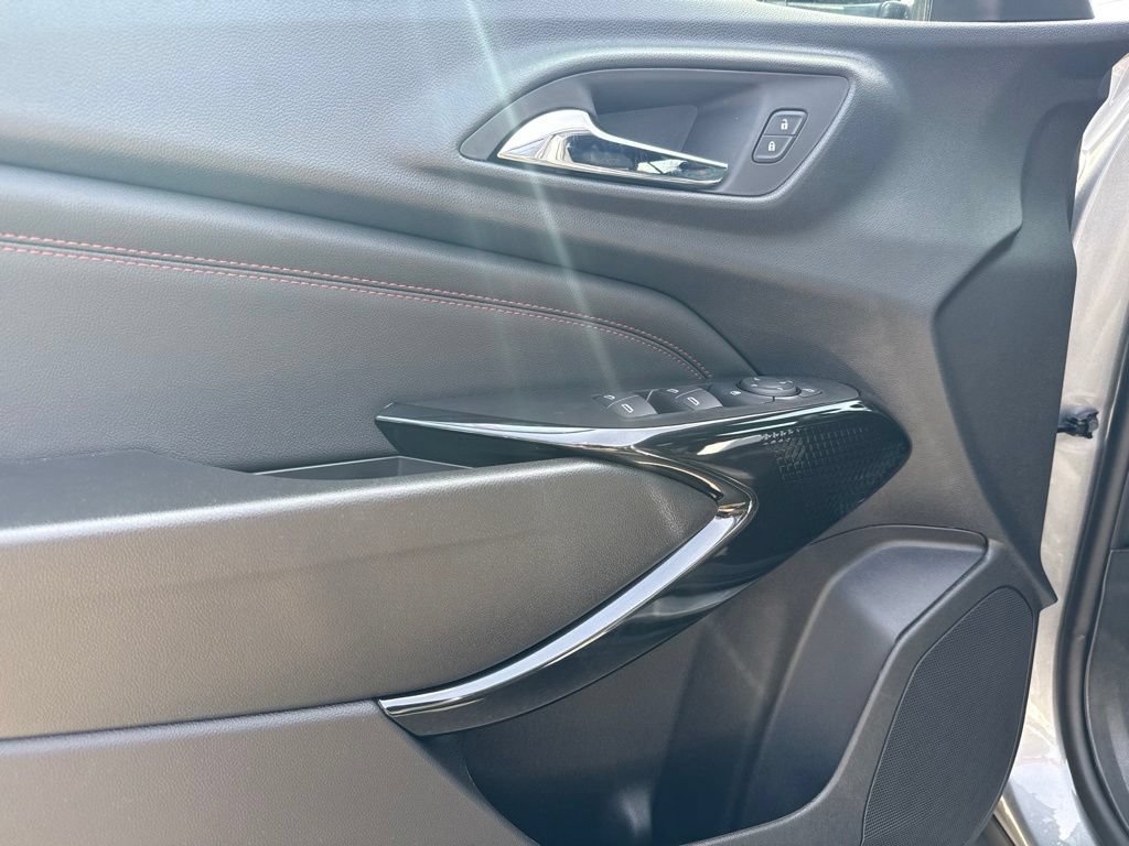 New 2026 Sterling Gray Metallic Chevrolet 2RS image 26
