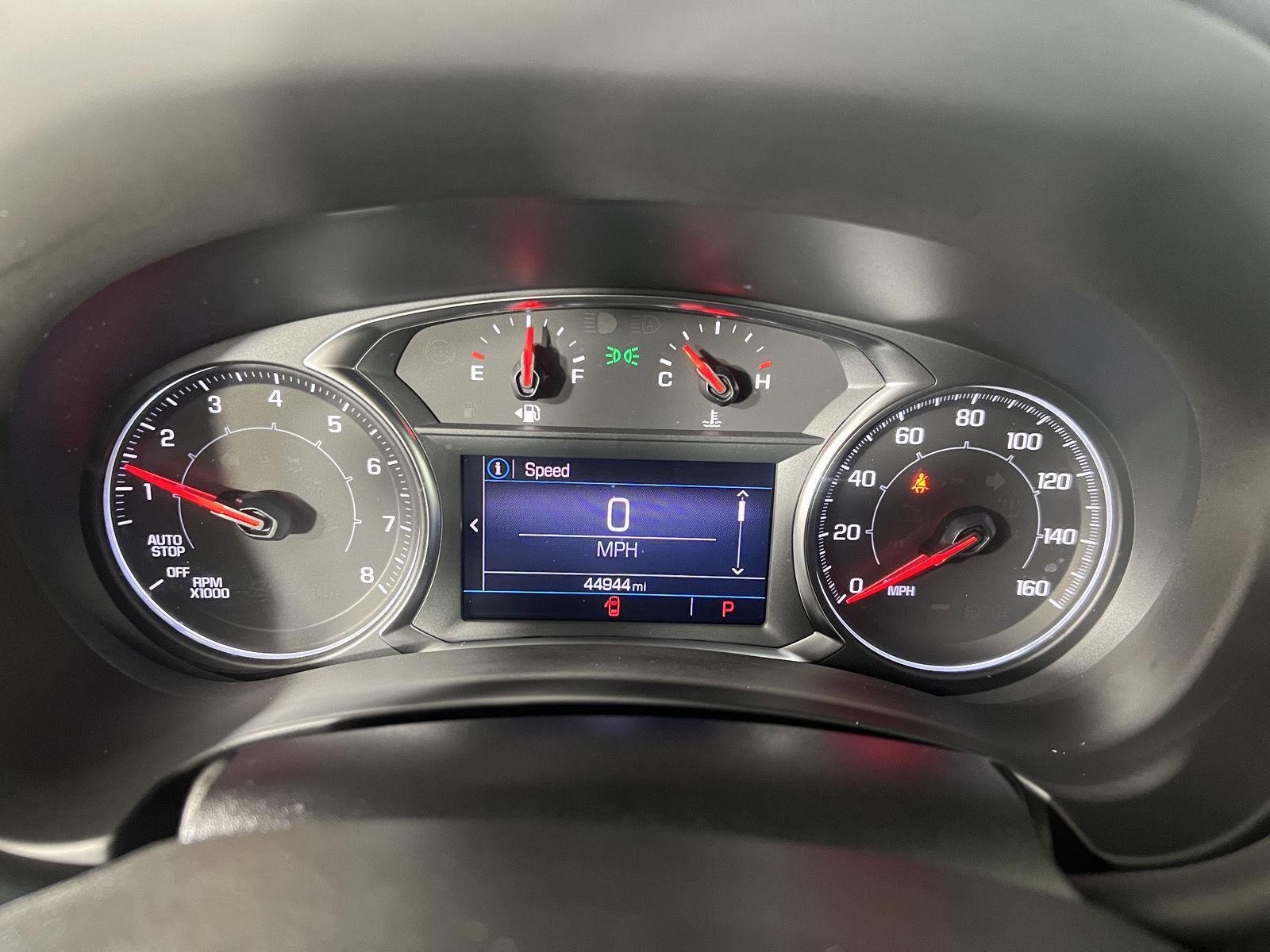 Used 2023 Marine Metallic GMC SLE image 27
