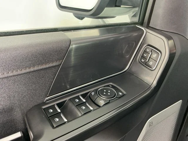 Used 2023  Ford Raptor image 17