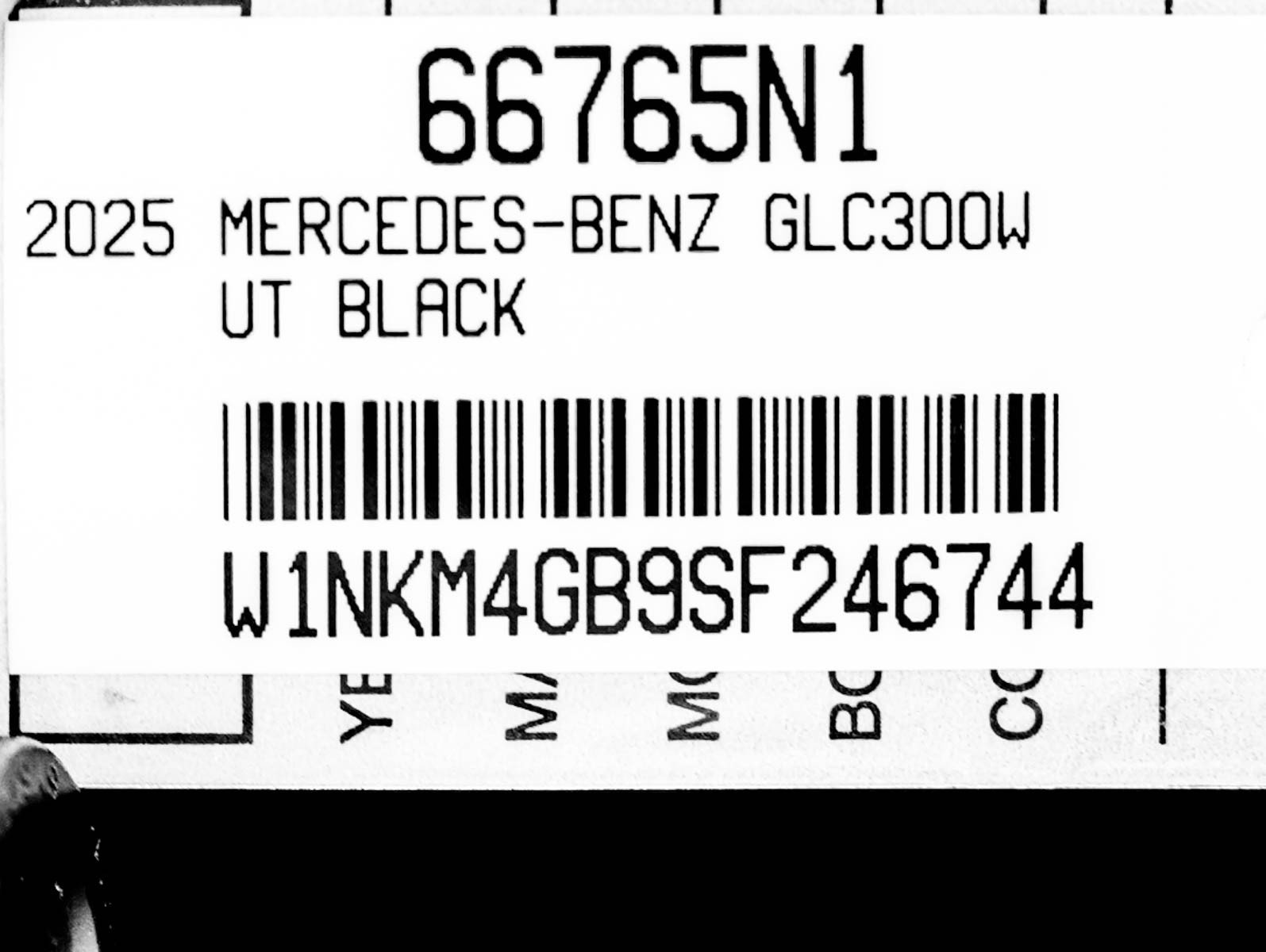 Certified Used 2025 Black Mercedes-Benz GLC 300 image 27