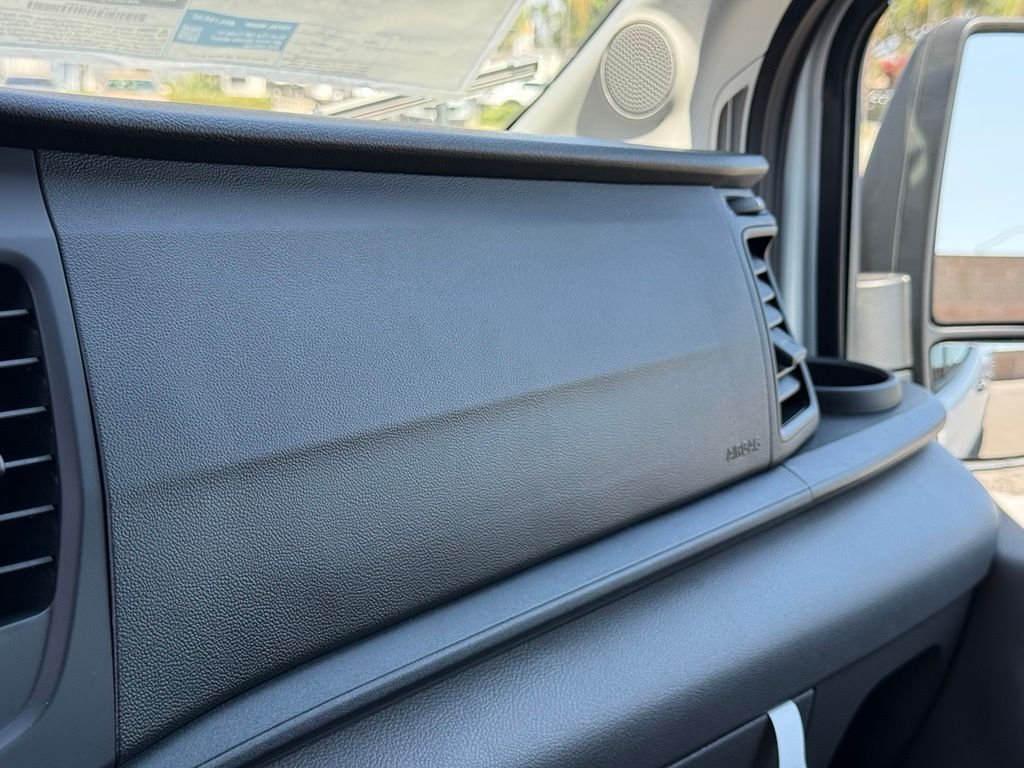 New 2026 Oxford White Ford Cargo Van image 8