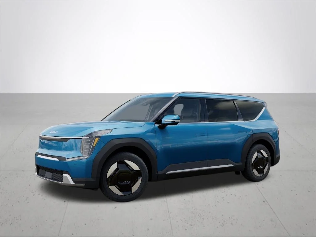 New 2026 Blue Kia Wind image 3