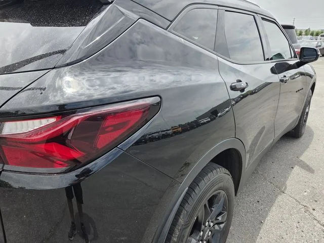 Used 2021 Black Chevrolet LT image 8