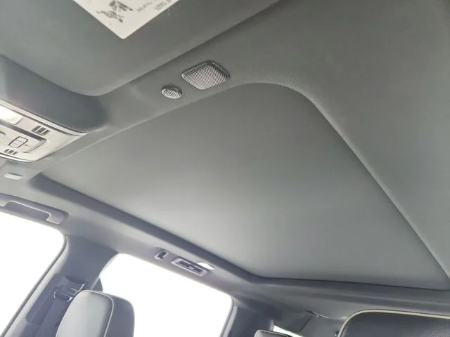 Used 2021 Blue Chevrolet Premier image 23