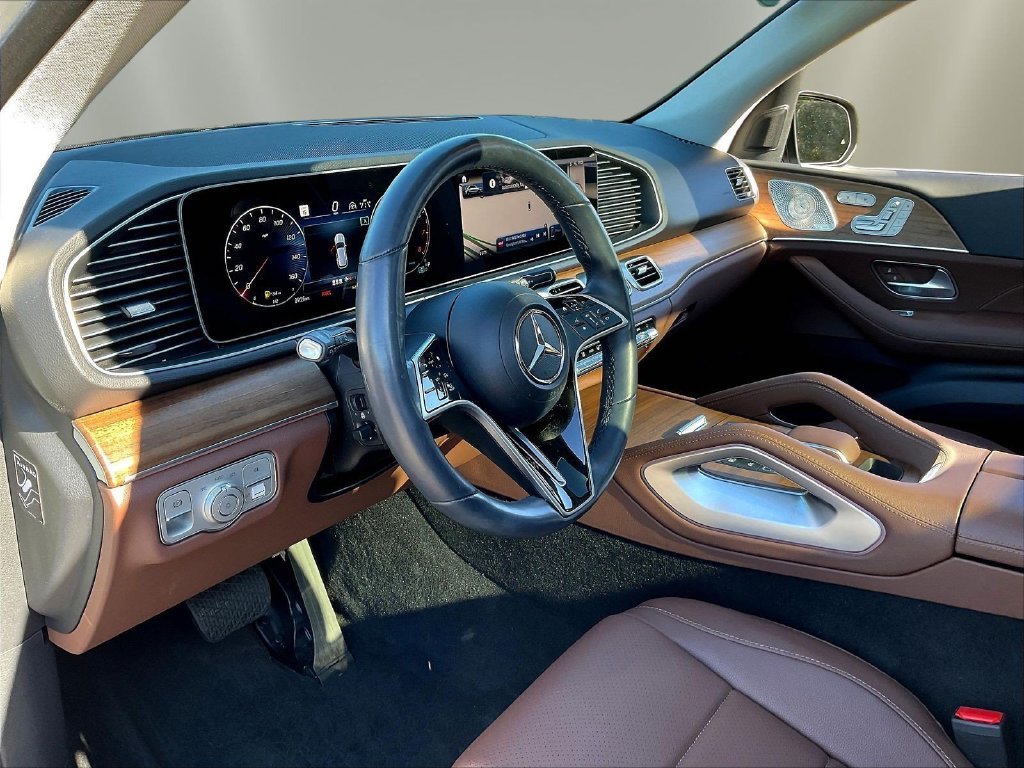 Certified Used 2025 MANUFAKTUR Alpine Gray Mercedes-Benz GLE 350 image 19