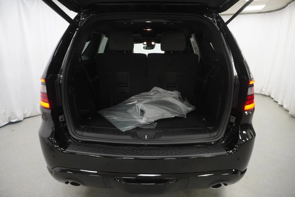 New 2026 Diamond Black Clear-Coat Exterior Paint Dodge GT Plus HEMI V8 image 32
