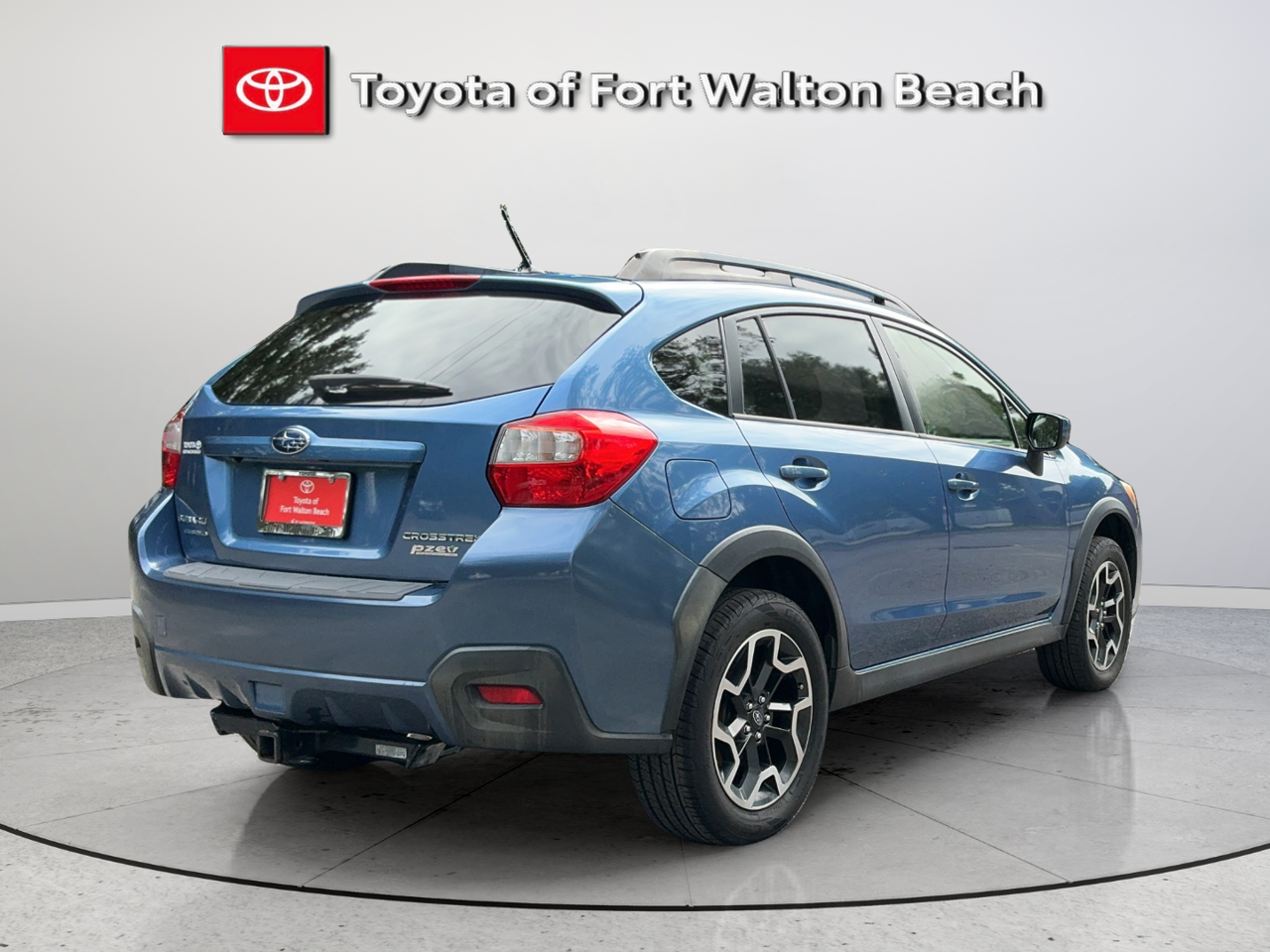 Used 2016 Blue Subaru 2.0i Premium image 6