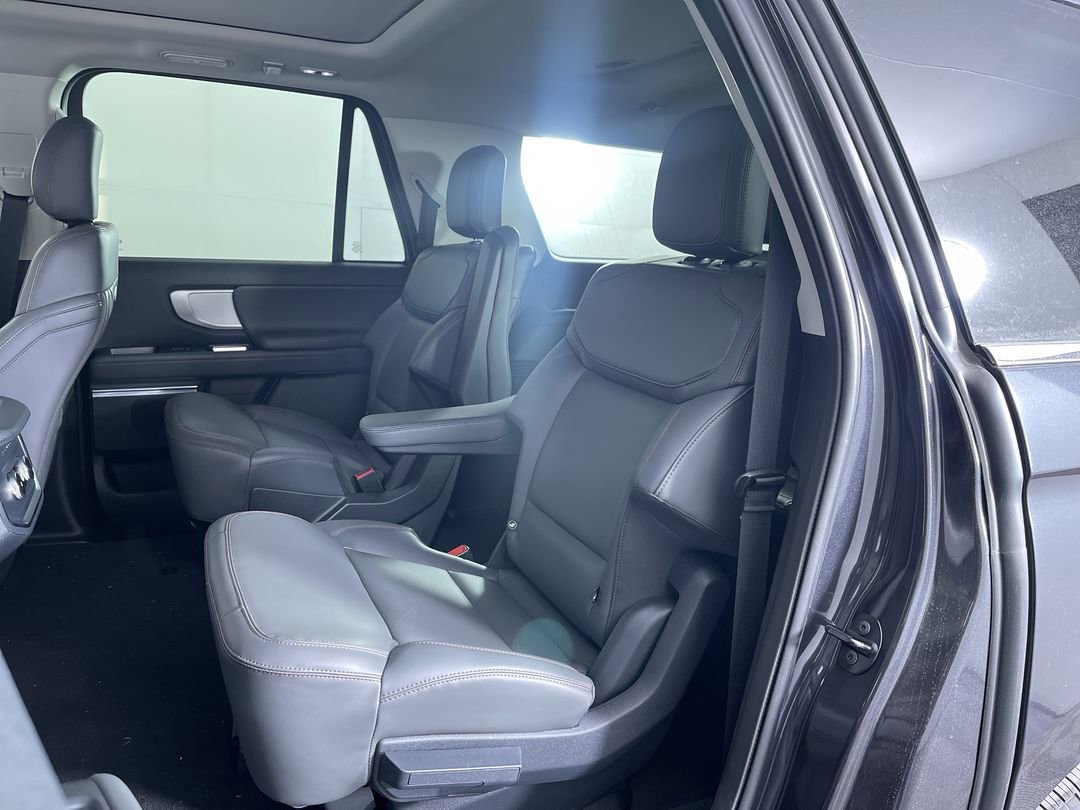 New 2025 Dark Matter Gray Metallic Ford Active image 23