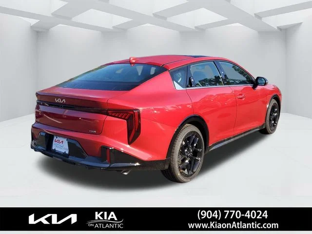 New 2025 Currant Red Kia GT-Line Turbo image 2