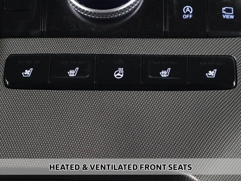 Used 2021 Black Hyundai Limited image 11